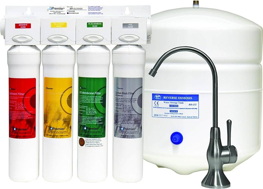 Sistema de ósmosis inversa bajo el fregadero con tanque de almacenamiento